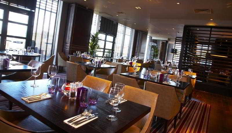 Hotel Village London Watford 4*