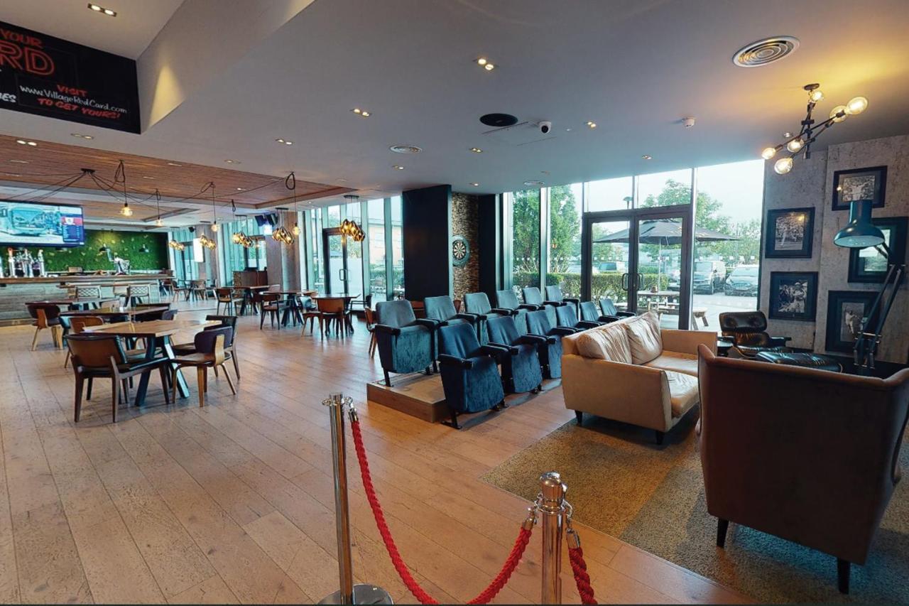 Village London Watford 4*