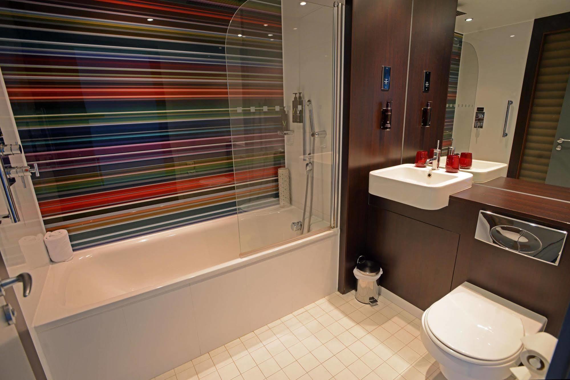 Village London Watford Hotel