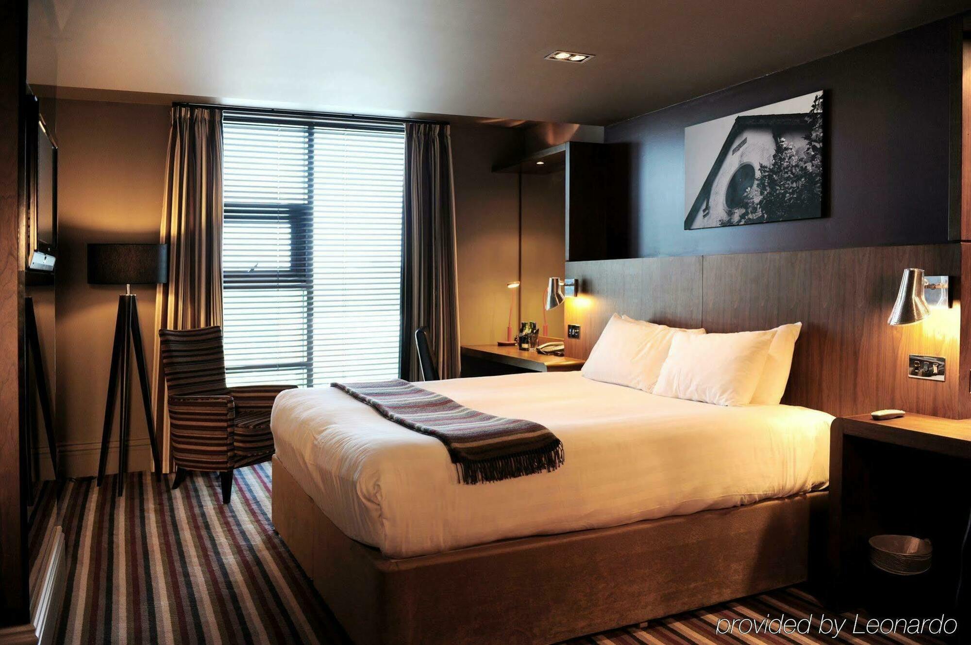 Village London Watford 4* Elstree
